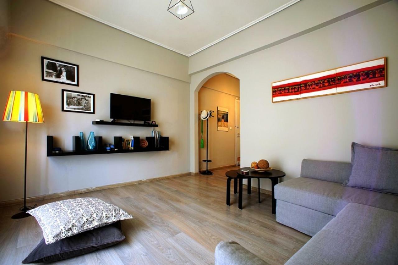 Cosy Apartment 51 , Pagrati Athens Exterior photo